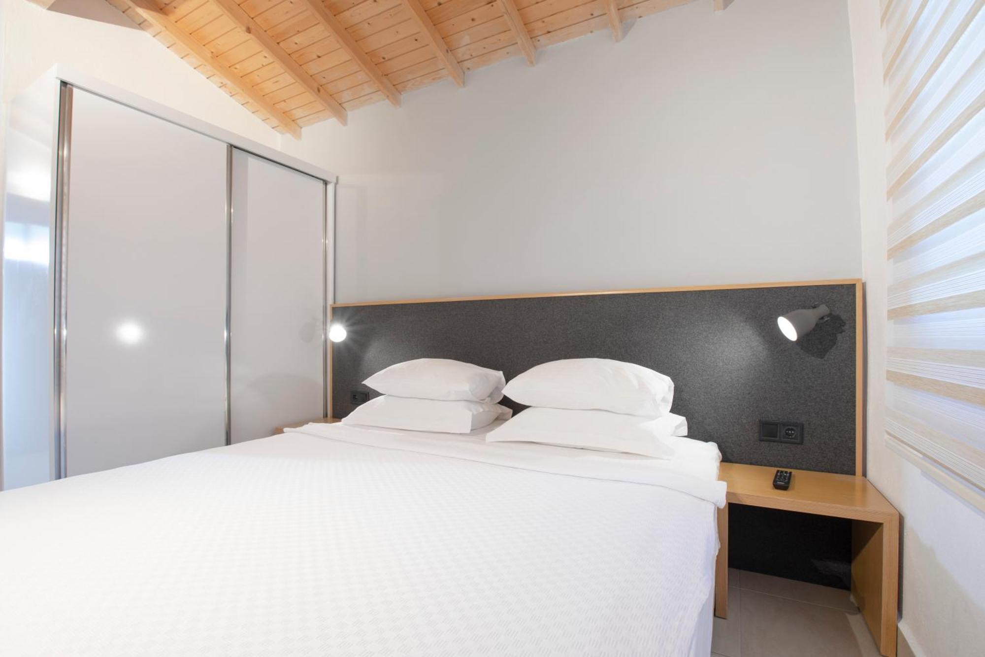 Aegean Apartments - Bungalows Alacati Room photo